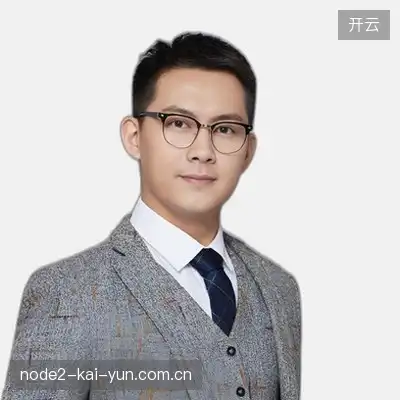 董成